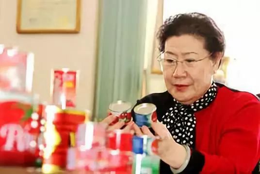 50岁大妈创业的视频,50岁大妈创业