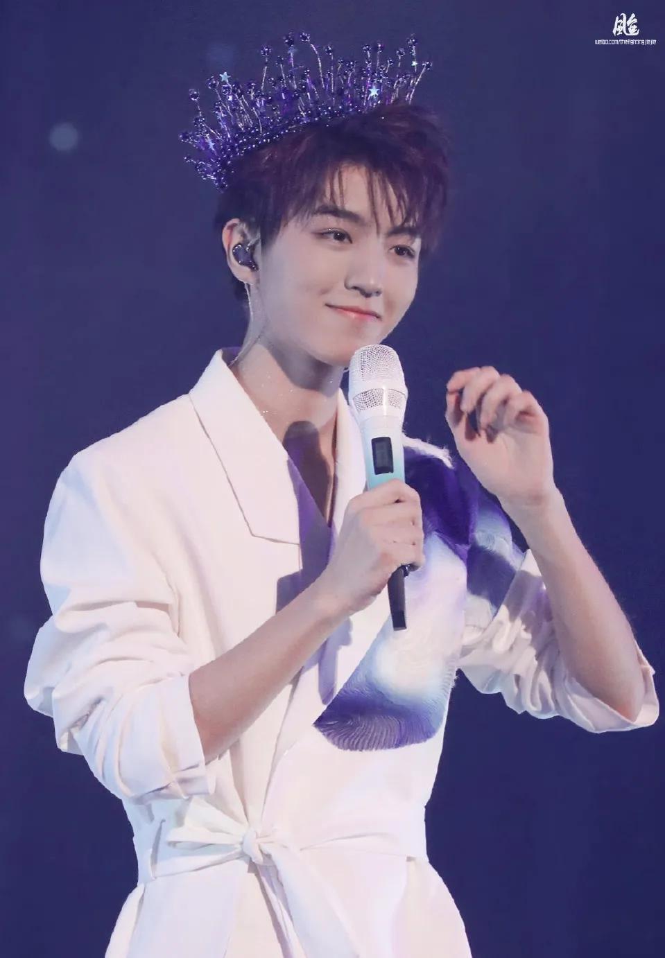 出圈神图高颜值,那些出圈的神图瞬间