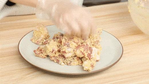 抗击疫情我不辱使命,抗击疫情我们以毒攻毒