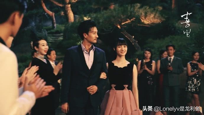 毁誉参半下一句怎么说,毁誉参半句子