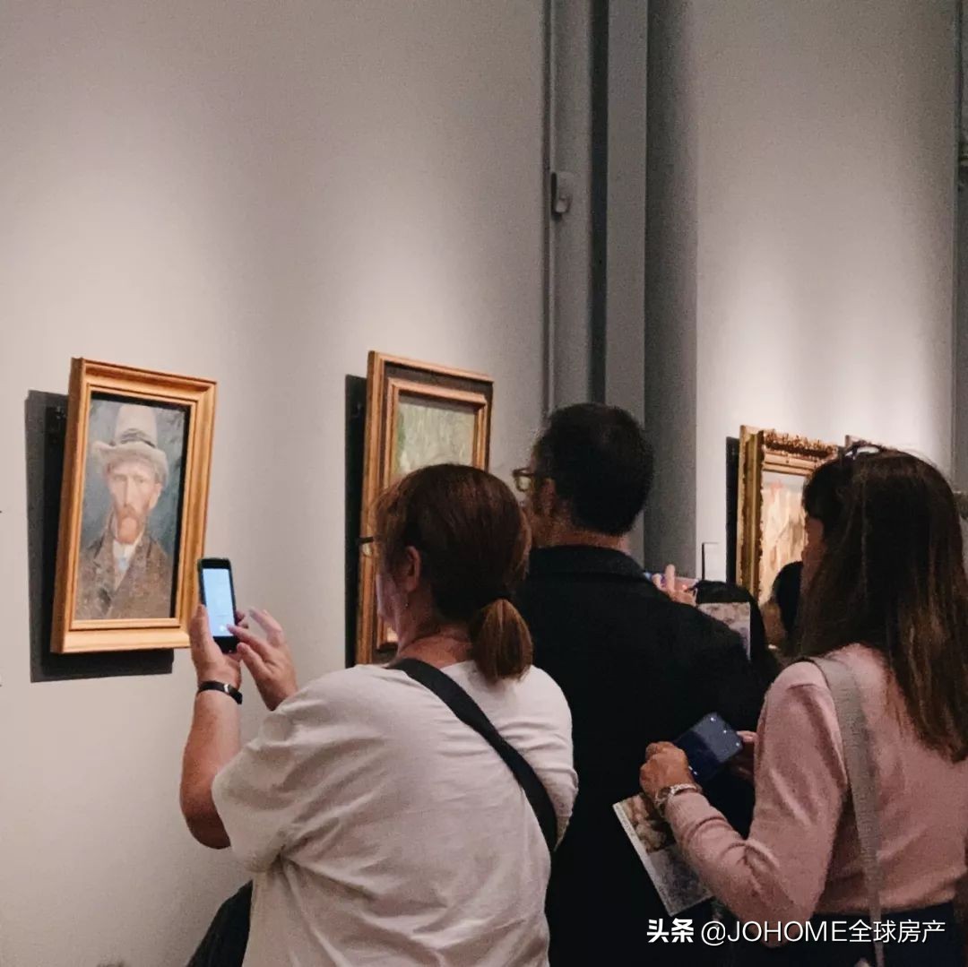 去了荷兰，168的我感觉自己像个霍比特人