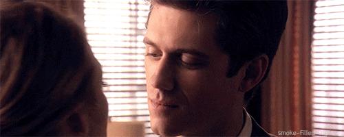 “等一下”不能说Waitamoment!说错小心遭白眼