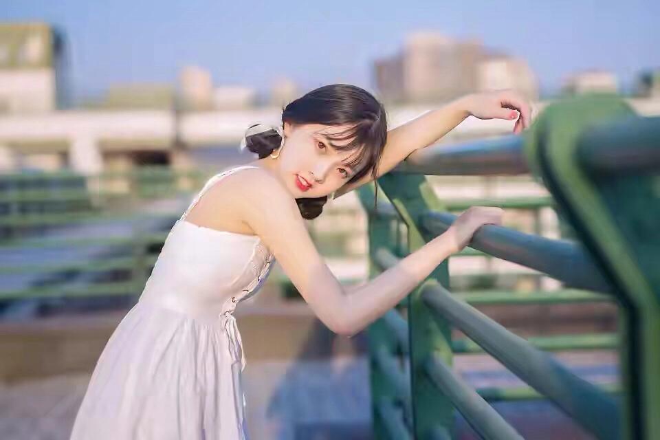 在微信上怎么才能和女孩子聊天,在微信上如何与女孩子聊天