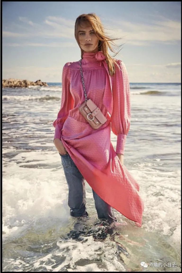 真正的法国女人,真正的巴黎女生冬天都在穿什么