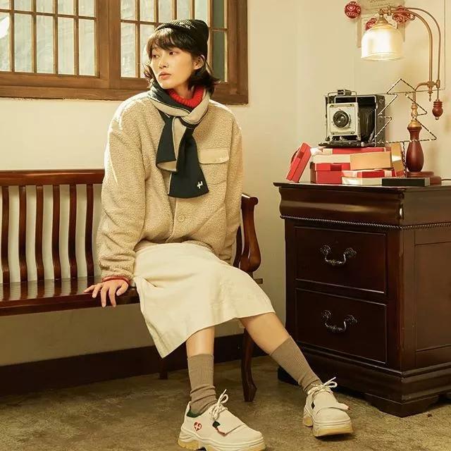 韩国短发漂亮的女星,韩国三大女神级电影演员短发