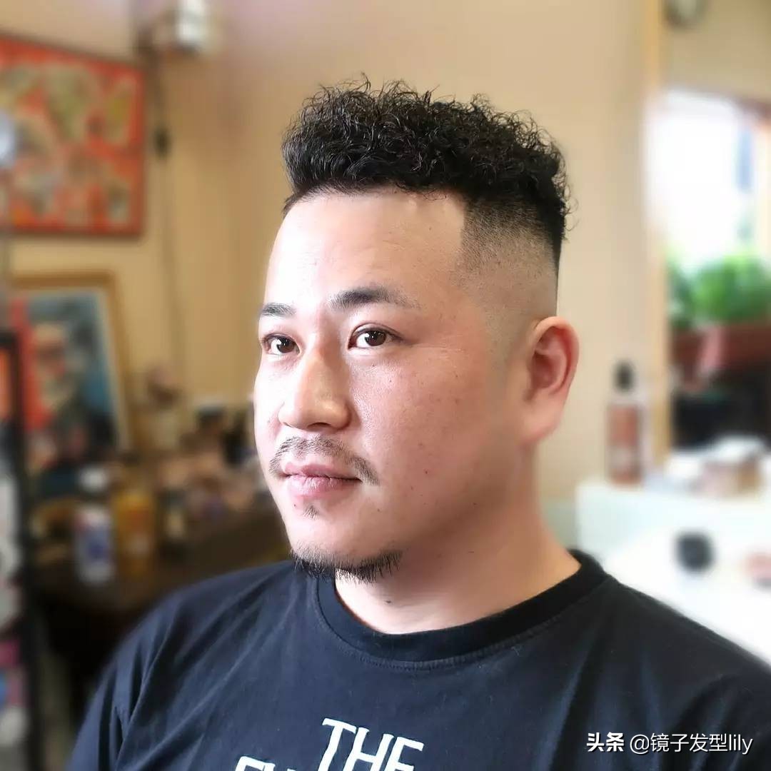 帅气两边铲发型图片短发,两侧头发铲短这样的发型你会剪吗