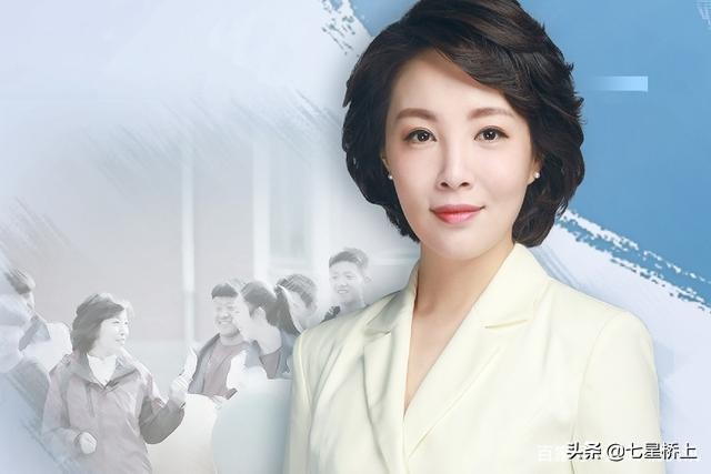 美丽的肩背,美丽的书包双肩