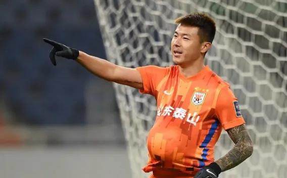 泰山足协杯决赛,山东泰山夺得2022足协杯冠军回放