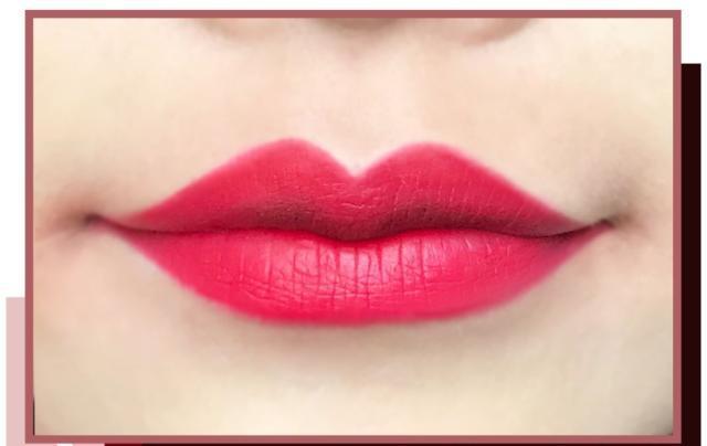 2种口红的画法,唇厚嘴凸出怎么画唇妆适合什么色