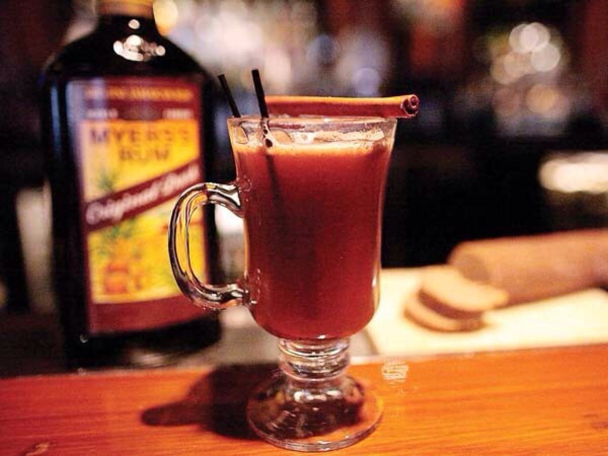 朗姆酒被称之为海盗之酒原因,为什么朗姆酒叫海盗酒