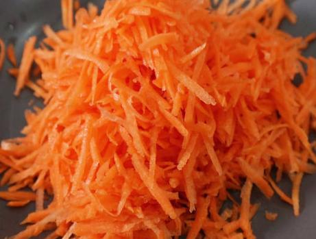 做菜包馅怎么调料,菜包子馅怎么做不出水