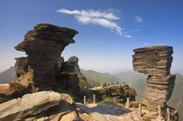 贵州5-10天自驾游详细攻略路书,最新贵州旅游攻略大全