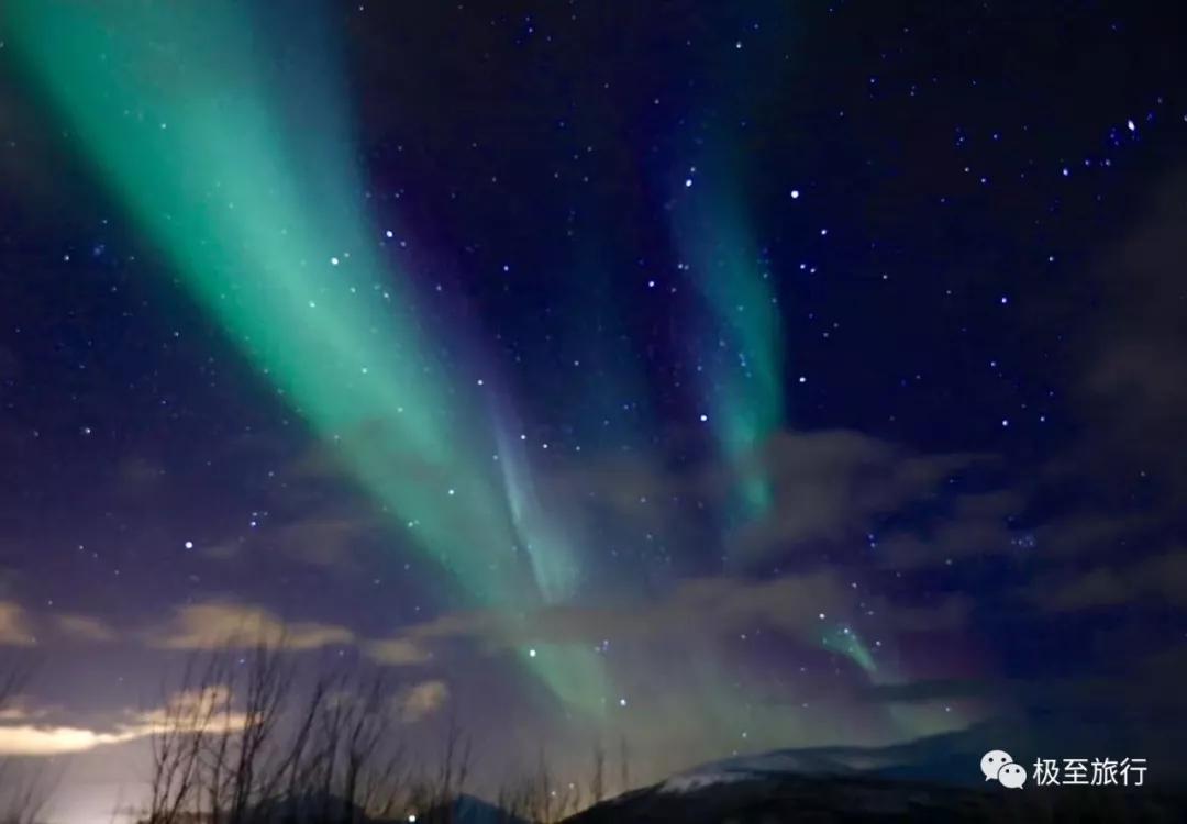 北极内部秘密,北极光秘密视频