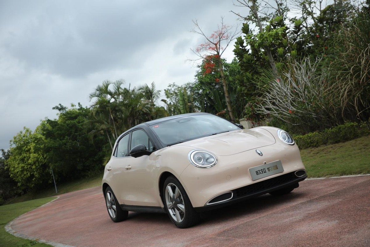 小型电动欧拉好猫家用车,欧拉好猫代步车推荐女生