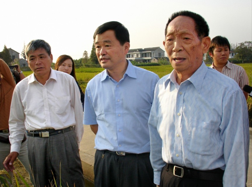 新时代最美常熟人系列报道之二：水稻育种专家端木银熙