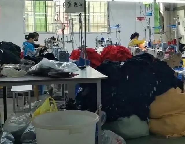 广州制衣厂500一天招工是真的吗,广东招聘月薪10000以上的服装厂