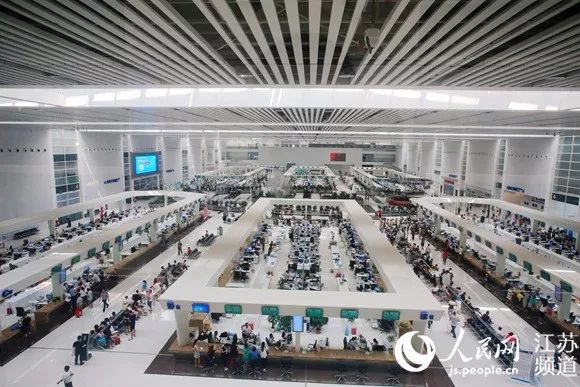 【关注】淮安双线发力智慧政务:只进一扇门做实一张网