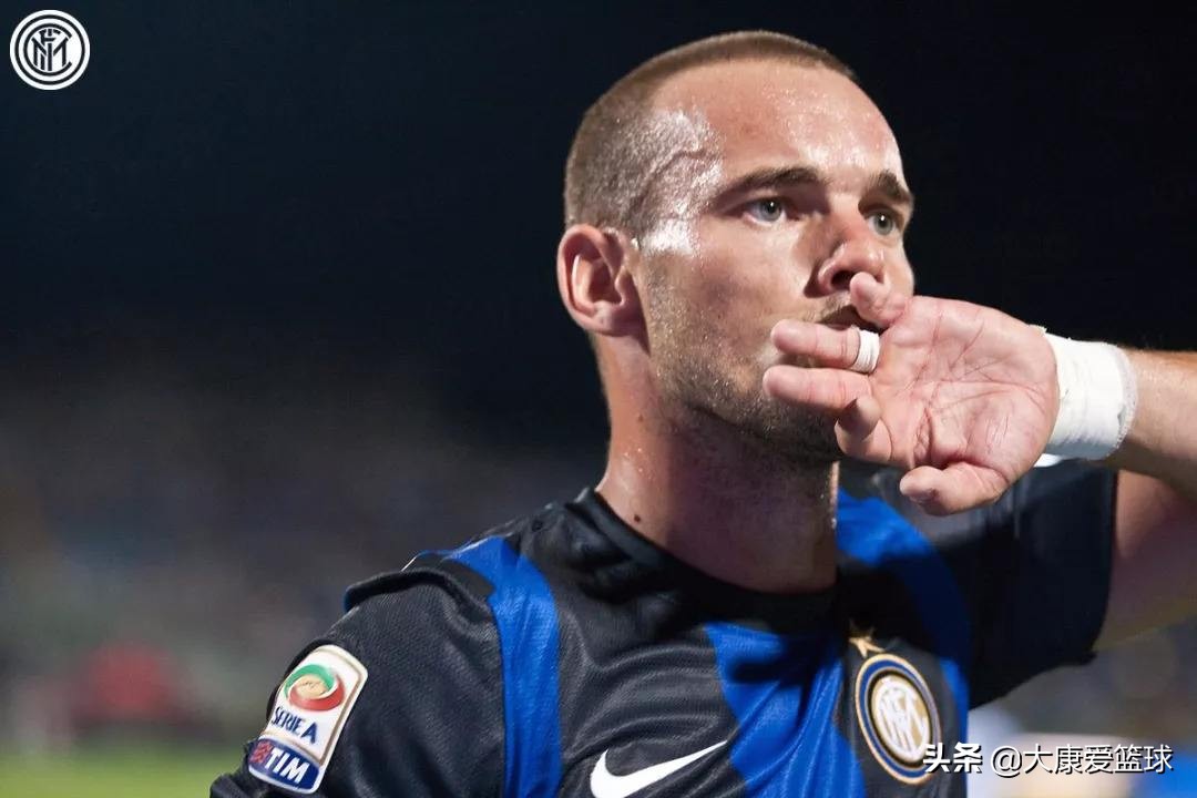 罗本斯内德范佩西国家队合影,罗本与范佩西