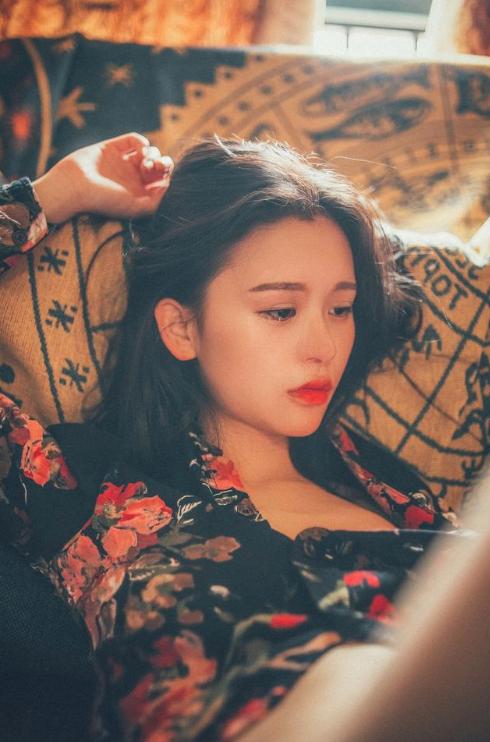 小说穿越空间之八零年代,带着系统穿越到抗战小说