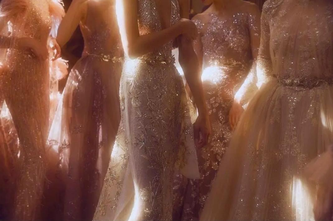 黎巴嫩爆炸发生后,巩俐章子怡的挚爱无声落泪……