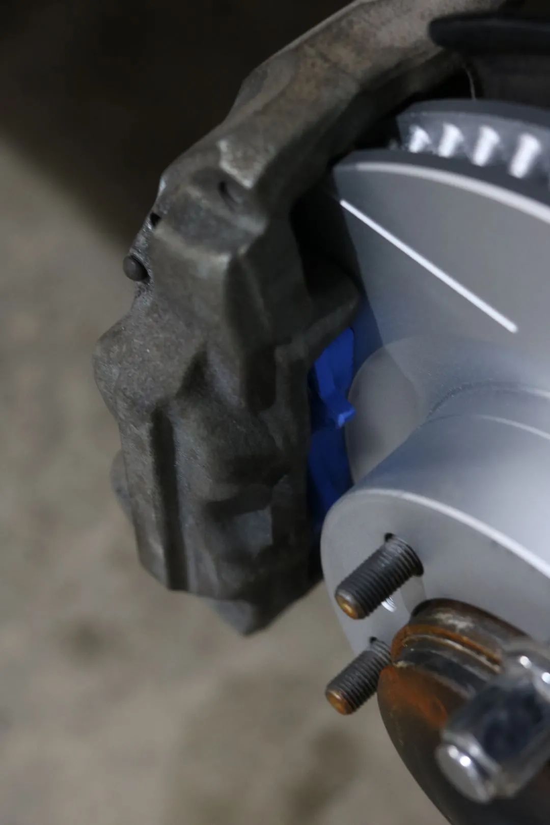 怪兽修车翻新奥迪q7,怪兽修车翻新视频