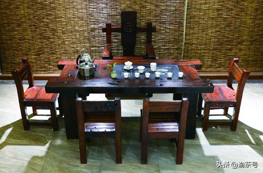 老船木家具展示工坊,船木榆木家具