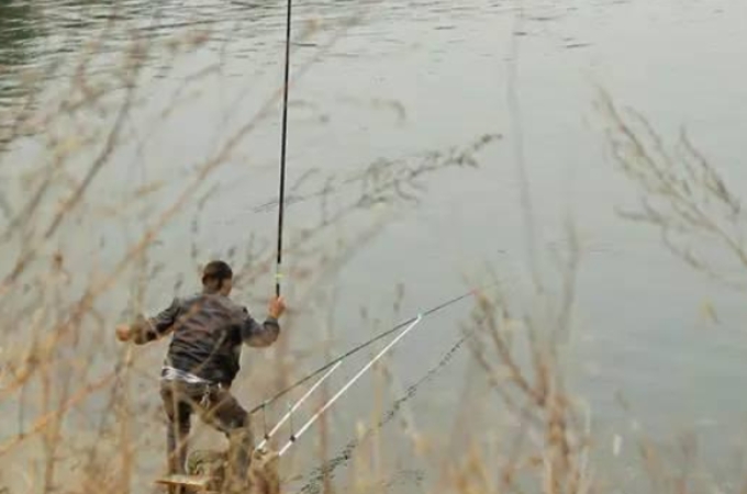 教你水晶线五秒钟打结,子线打结神器用法