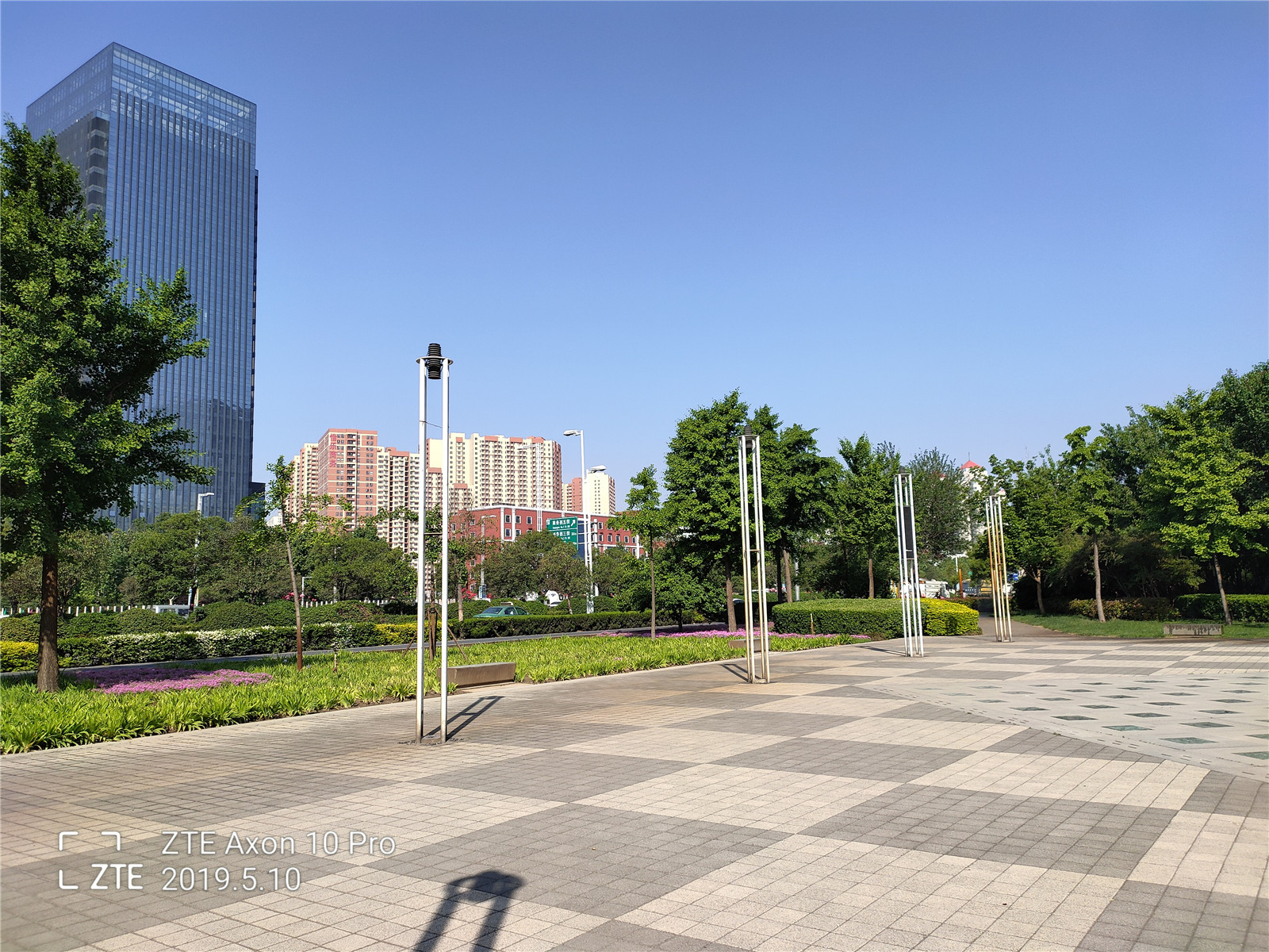 中兴axon30pro评测,中兴axon10pro