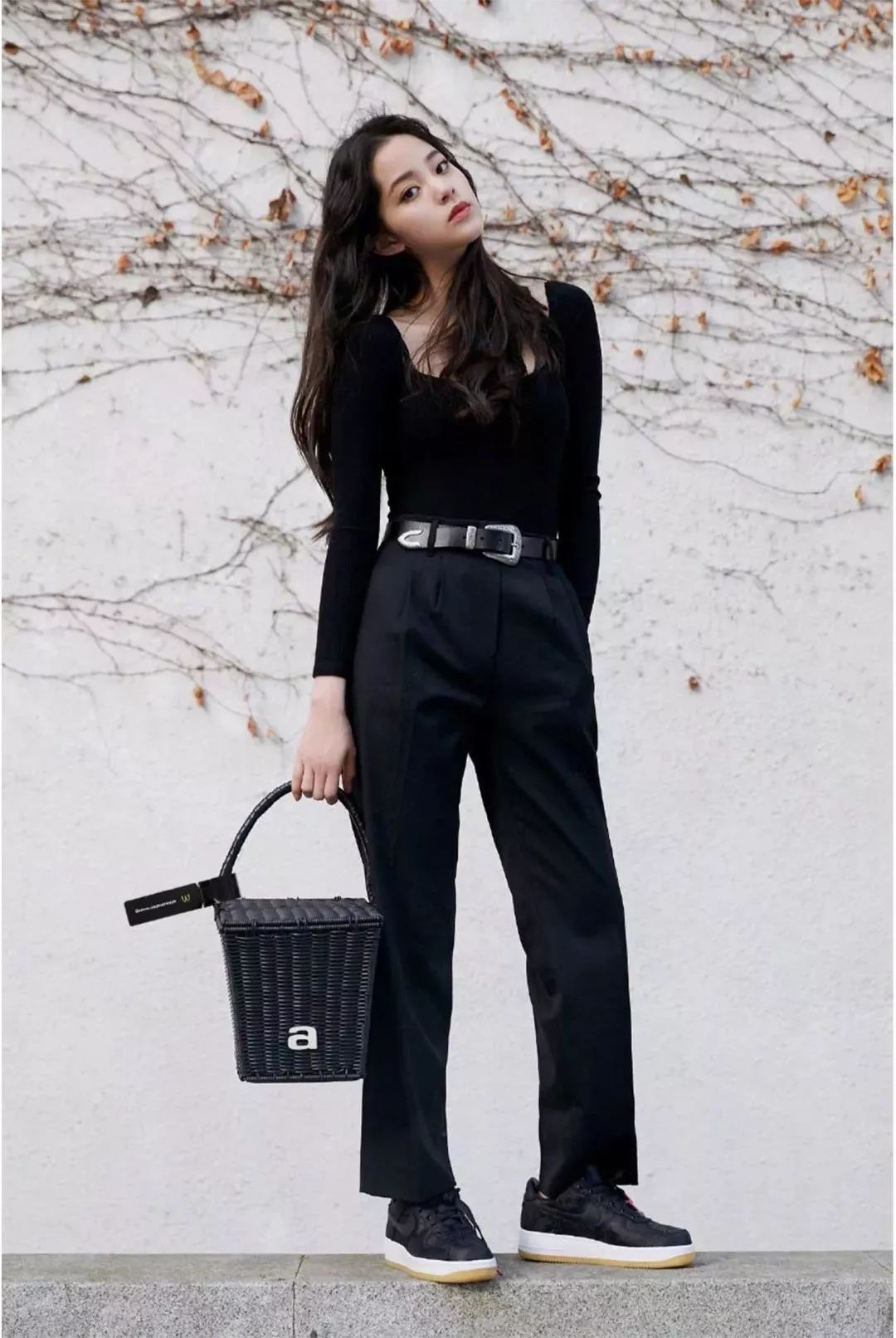 抢不到球鞋试试自己定制一双球鞋,owxnike联名新配色首曝