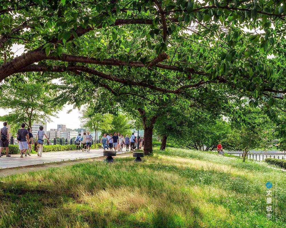 TOD新城，另辟蹊径的城市更新——横滨港未来21