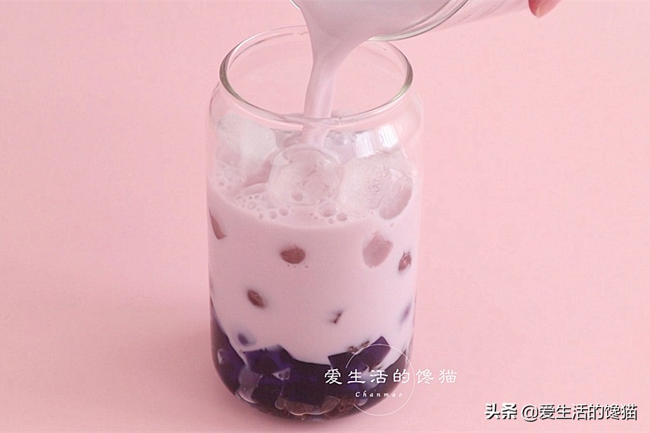 奶茶自己做不用茶叶,奶茶不用锅做怎么做