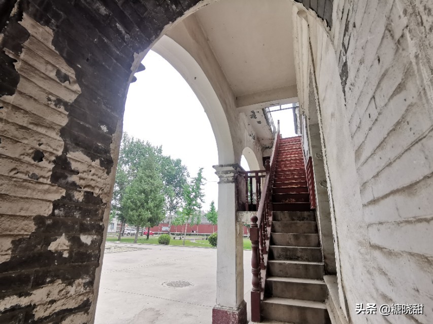 访问藏身医院的“解放区最高学府”，裂变出多所985双一流名校