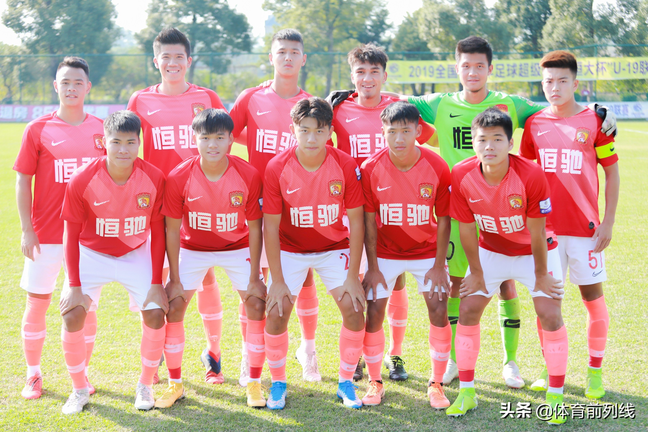 恒大足校精英教练,凯泽斯劳滕奇迹中甲