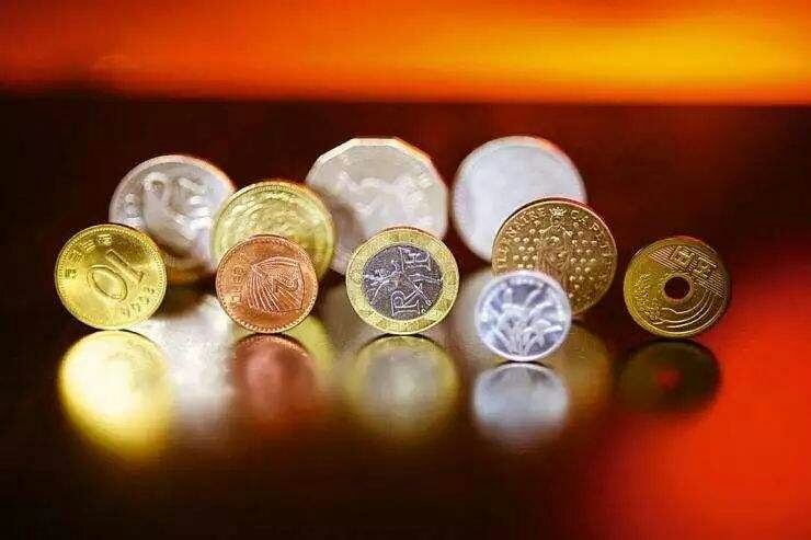 白银贵金属投资技巧,投资2万每天收益200的骗局