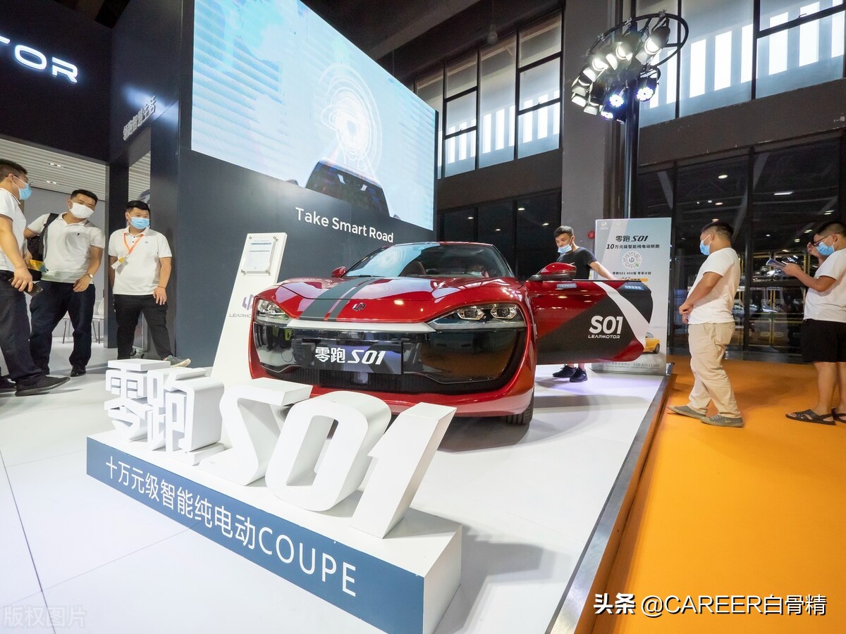 在上海学新能源汽车需要什么,在上海开新能源面包车的体验