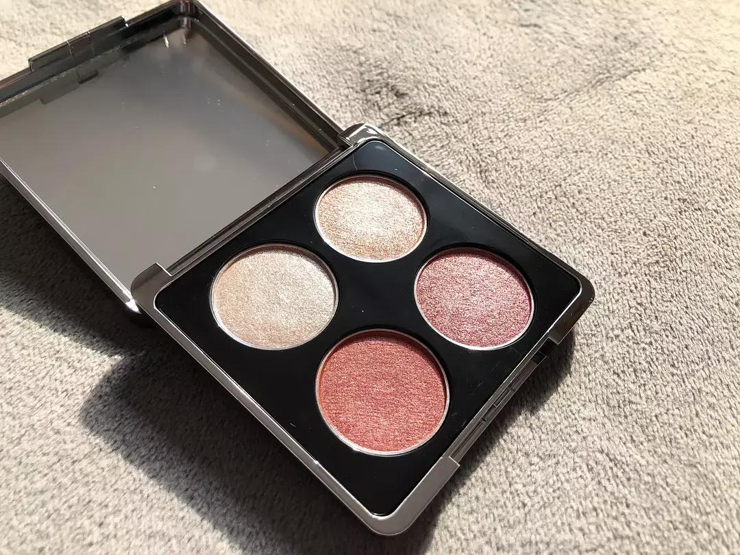 说一下我买了很后悔的眼影盘吧，买错了心真的会疼