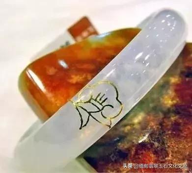 怎么辨别翡翠手镯好坏图解,翡翠手镯好坏最简单方法