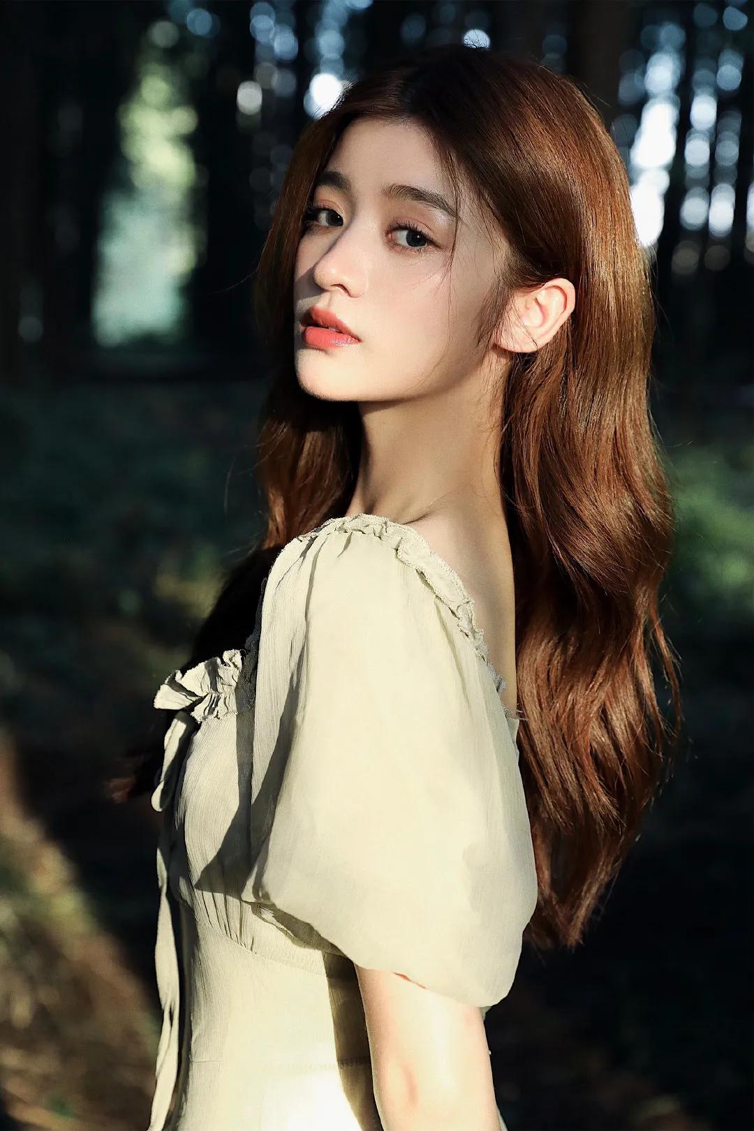 最火的泡泡袖上衣穿搭秋冬,夏天泡泡袖设计感小众上衣