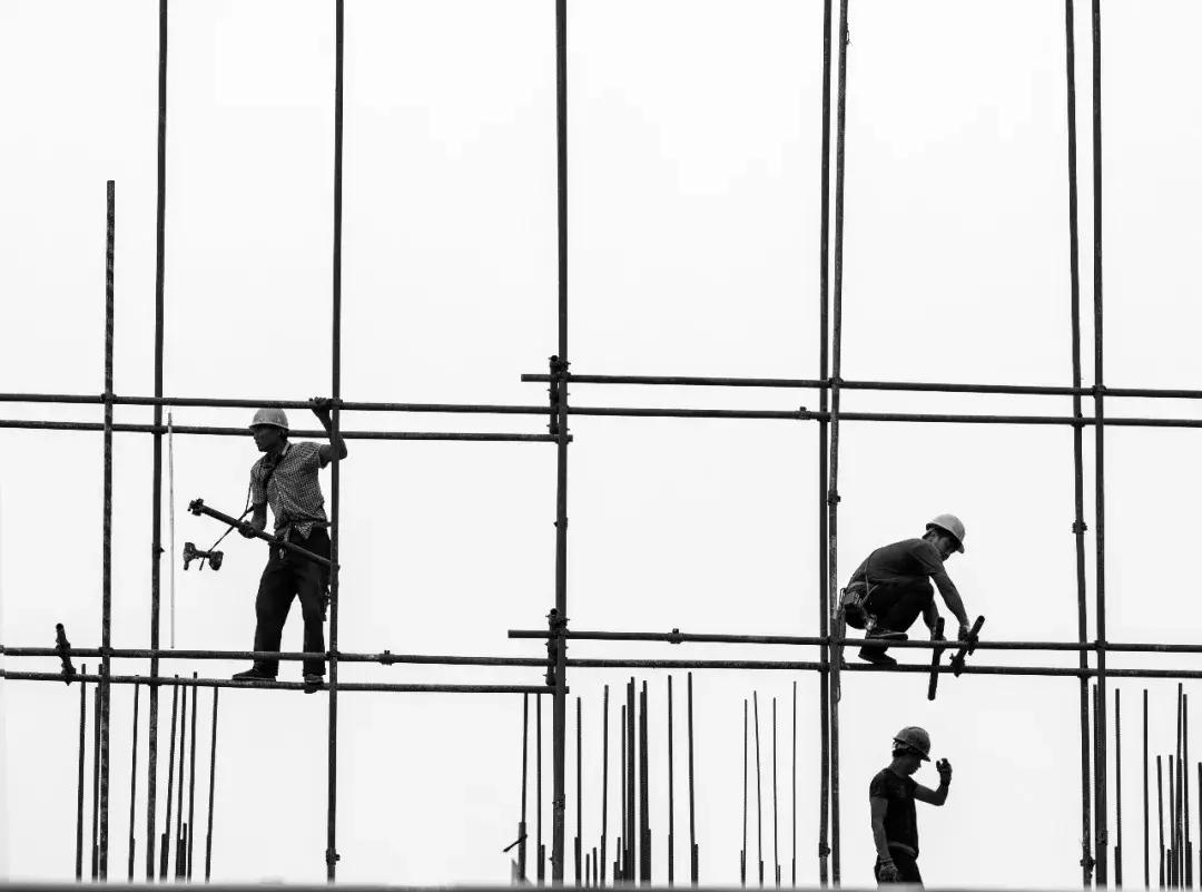 保定这组城市五线谱，让我想起了曾经的那把木吉他