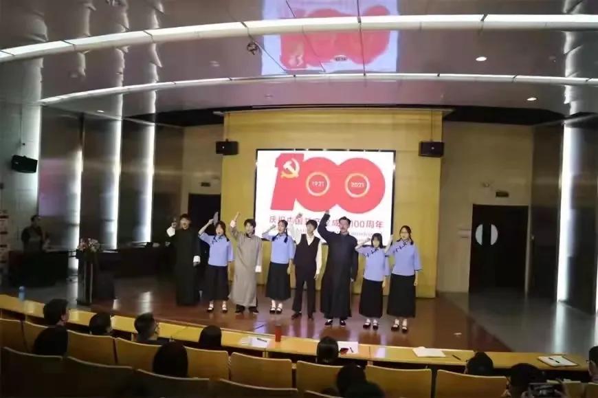 为推动双减工作落地学校该怎么做,推进双减政策落地提高学生素质