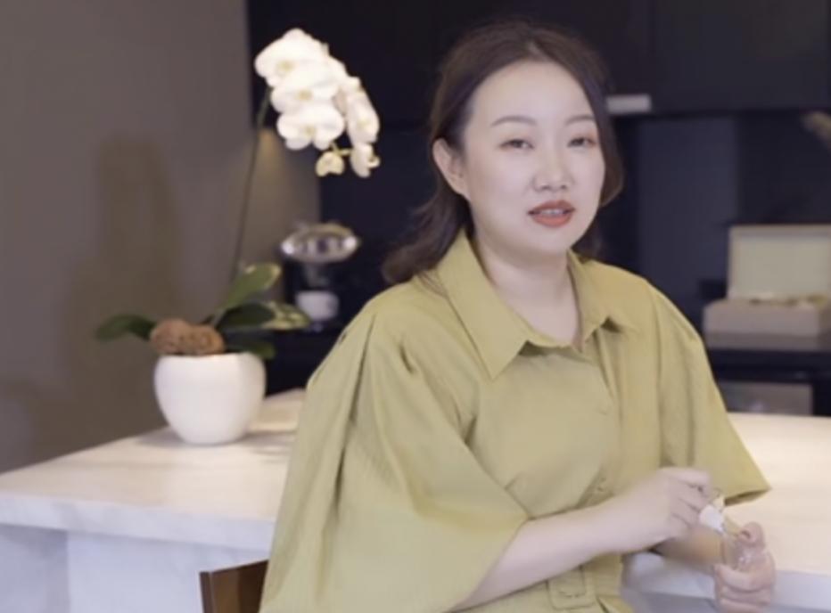 北大女成家庭主妇,北大女海外生子资产百亿