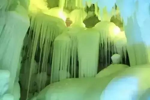 世界上真有万年不化的冰洞吗,最大的万年冰洞