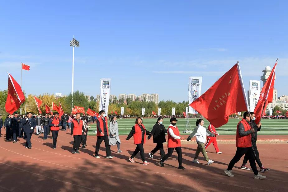 足球赛巴彦淖尔,2020巴彦淖尔市足球邀请赛