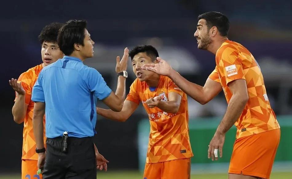 尹波对鲁能的影响,尹波济南时报