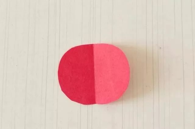 做一张happynewyear新年贺卡,新年快到了做贺卡的步骤