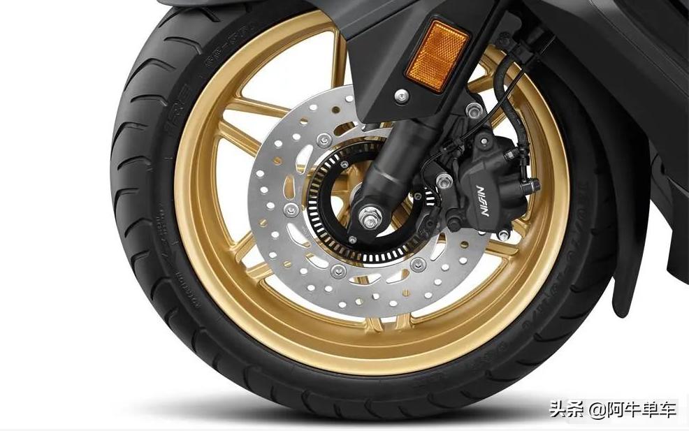 泰国本田cbr1000,本田cbr150r海外售价