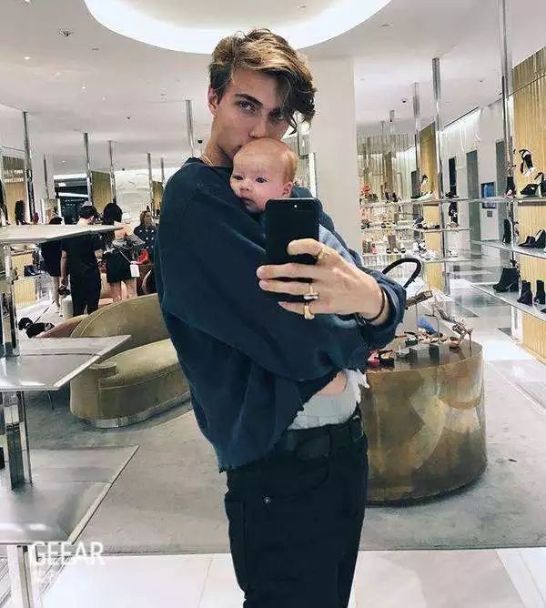 时尚潮爸父亲节,盘点高颜值的奶爸