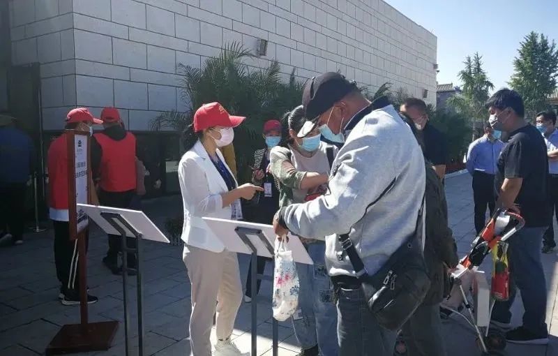 听博物馆讲故事作文300字,听博物馆讲故事作文