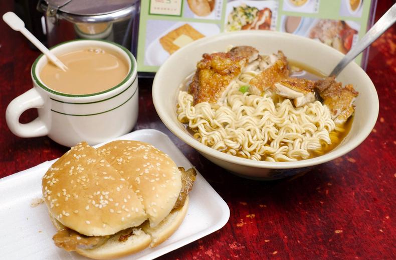 香港自由行吃喝玩乐攻略,香港海港城购物