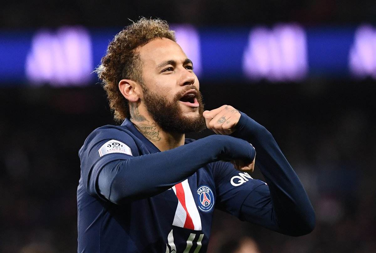 12赛季梅西受伤,2013年梅西重伤